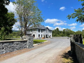 Гостиница Deerbrook House B&B  Cahir